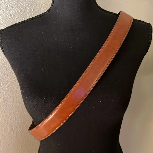 Joseph Abboud Men’s Brown Italian Leather Belt Brushed Distressed Brass Buckle - Picture 7 of 16